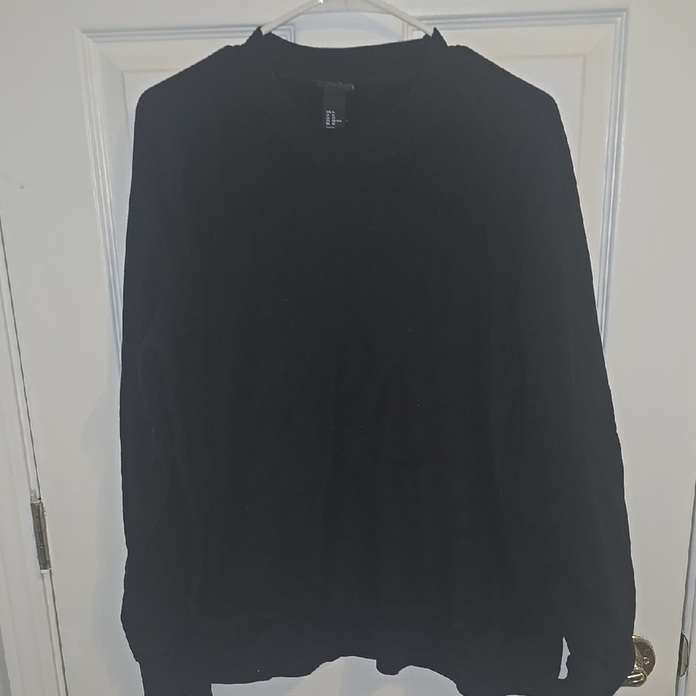 H&M Black Crewneck Sweater